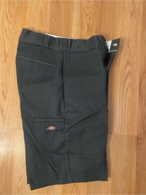 Dickies Men’s Black Chino Pants